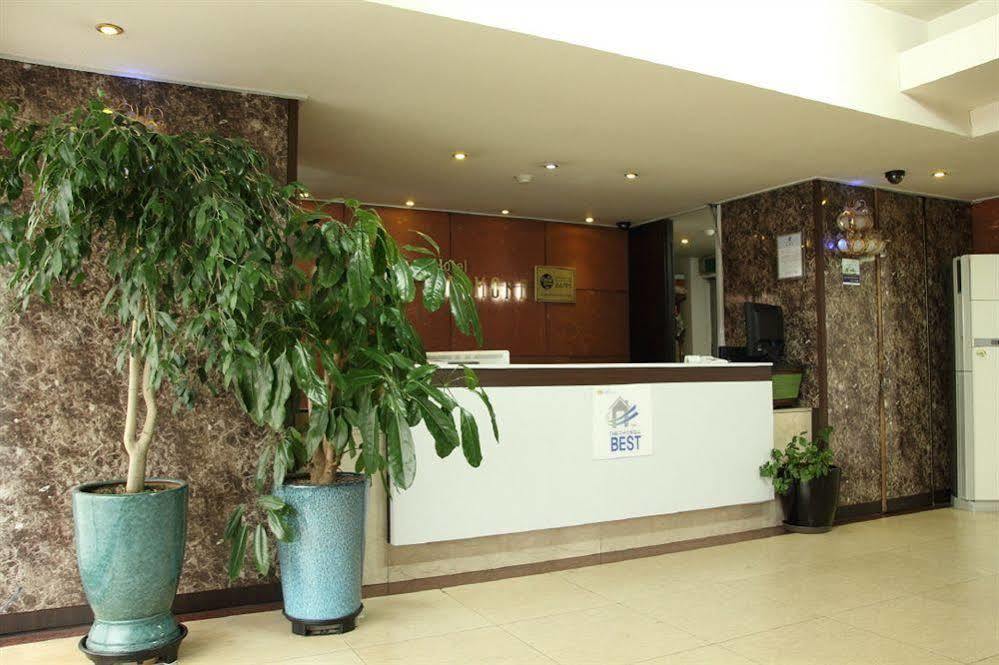 Hotel Diamond Suwon Exterior photo